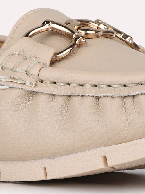 Women Beige Casual Solid Pattern Pointed Loafers