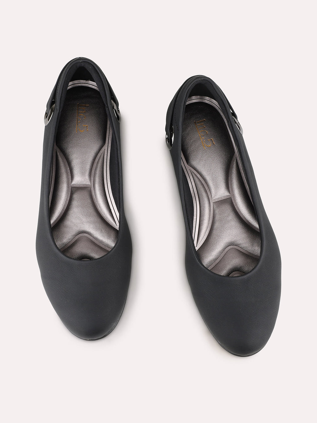 Women Black Casual Solid Pointed Flat Slip On Ballerinas