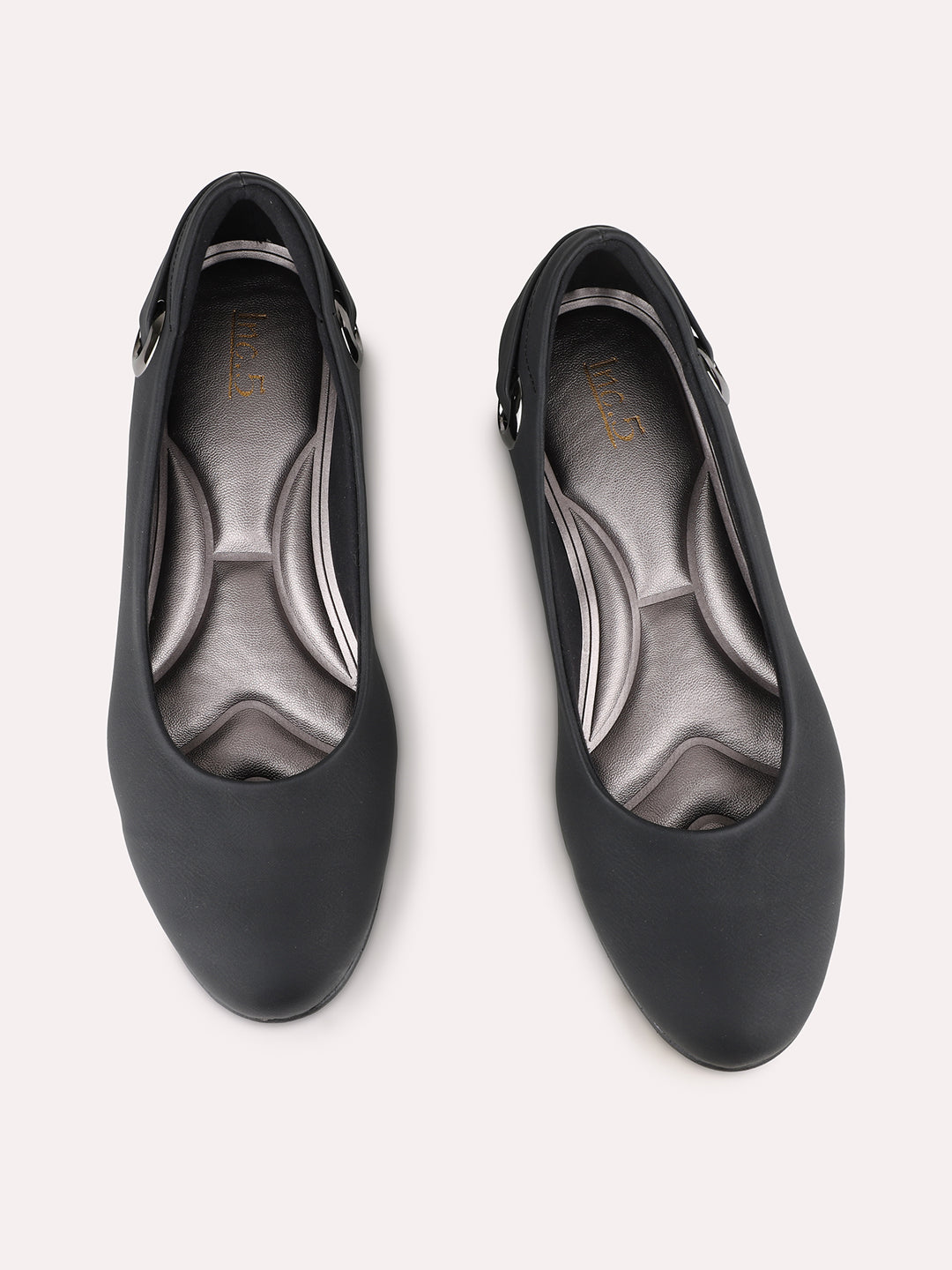 Women Black Casual Solid Pointed Flat Slip On Ballerinas